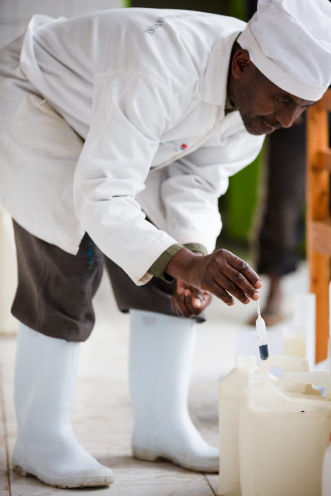 Photo of quality testing at the Kingi Milk Collection Center